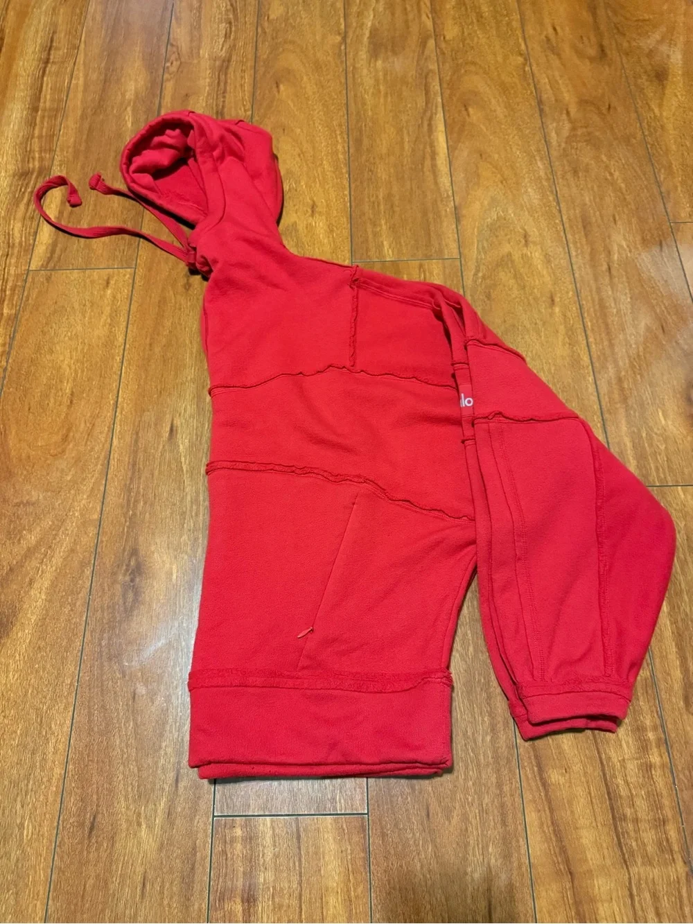 ALO yoga  women’s Red Hoodie Sweatshirt - Brand Unknown
